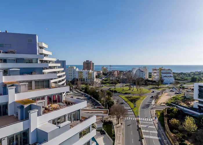 Apartment Spectacular 2 Bed Apartment, Huge Terrace And Sea View *