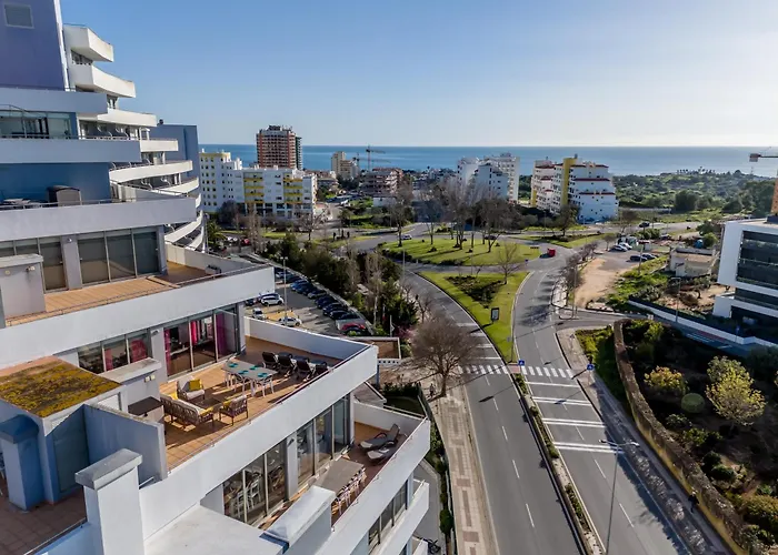 Spectacular 2 Bed Apartment, Huge Terrace And Sea View Apartment