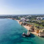 Spectacular 2 Bed Apartment, Huge Terrace And Sea View פורטימאו