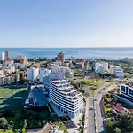 Spectacular 2 Bed Apartment, Huge Terrace And Sea View * פורטימאו