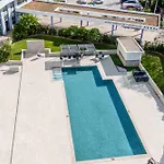 דירה Spectacular 2 Bed Apartment, Huge Terrace And Sea View *