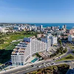 Spectacular 2 Bed Apartment, Huge Terrace And Sea View דירה *