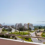 Spectacular 2 Bed Apartment, Huge Terrace And Sea View פורטימאו