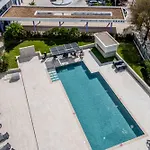 Spectacular 2 Bed Apartment, Huge Terrace And Sea View * פורטימאו