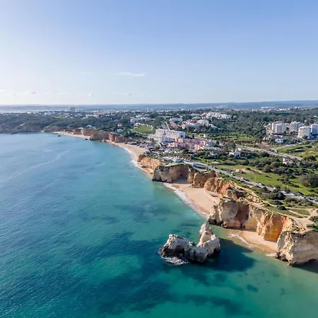 Spectacular 2 Bed Apartment, Huge Terrace And Sea View Portimao