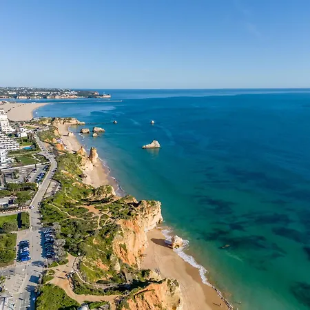 Spectacular 2 Bed Apartment, Huge Terrace And Sea View Apartment *