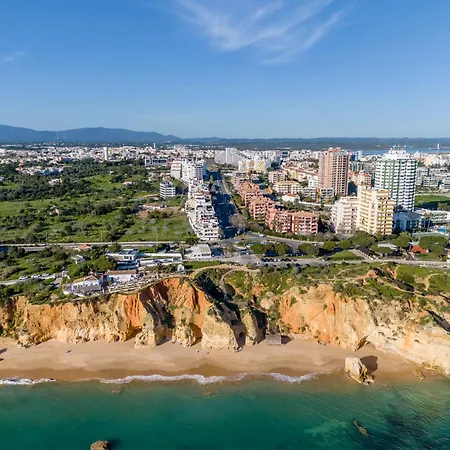 Appartement Spectacular 2 Bed Apartment, Huge Terrace And Sea View Portimão