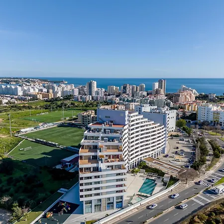 Spectacular 2 Bed Apartment, Huge Terrace And Sea View Apartment Portimao