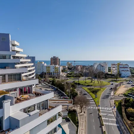 Apartment Spectacular 2 Bed Apartment, Huge Terrace And Sea View *
