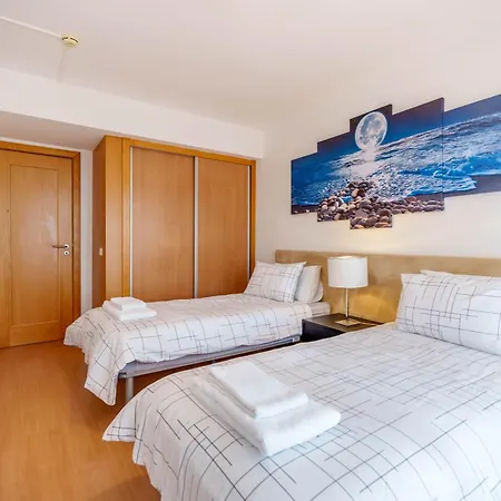 Spectacular 2 Bed Apartment, Huge Terrace And Sea View Apartment