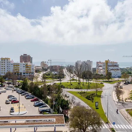 Spectacular 2 Bed Apartment, Huge Terrace And Sea View Portimao