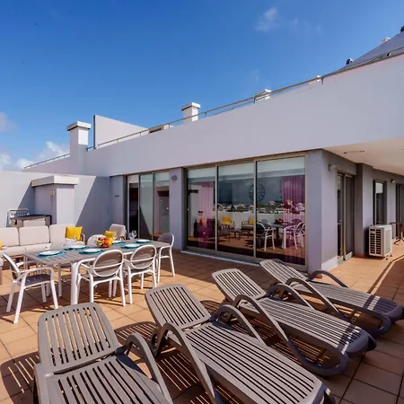 Spectacular 2 Bed Apartment, Huge Terrace And Sea View Apartment Portimao