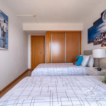 Spectacular 2 Bed Apartment, Huge Terrace And Sea View Portimao