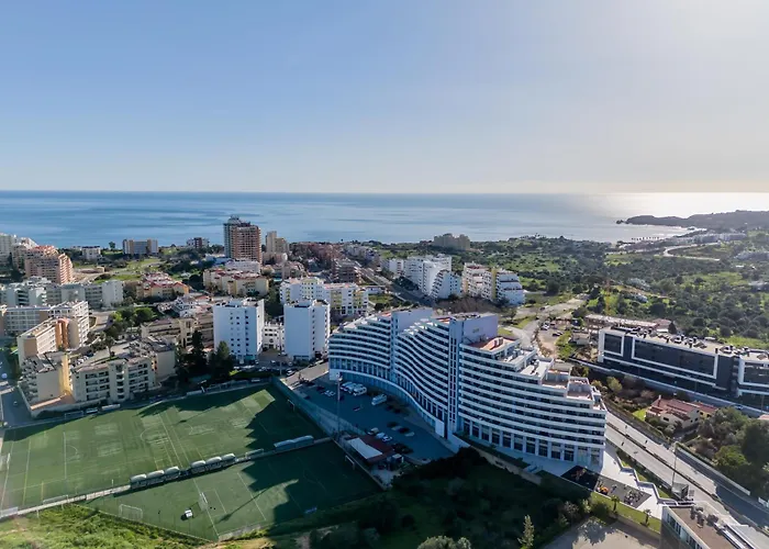 Spectacular 2 Bed Apartment, Huge Terrace And Sea View Portimão