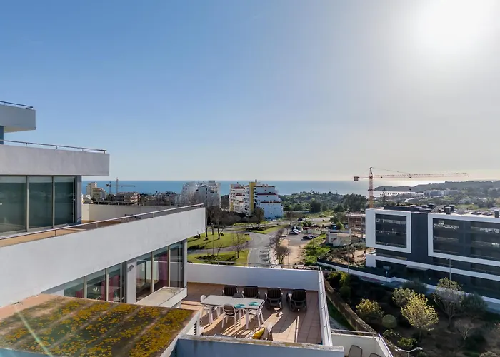 Appartement Spectacular 2 Bed Apartment, Huge Terrace And Sea View Portimão