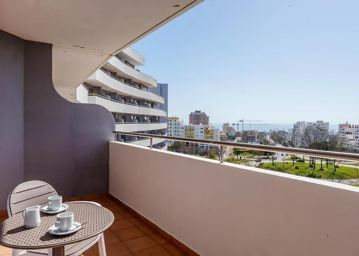 Appartement Spectacular 2 Bed Apartment, Huge Terrace And Sea View Portimão