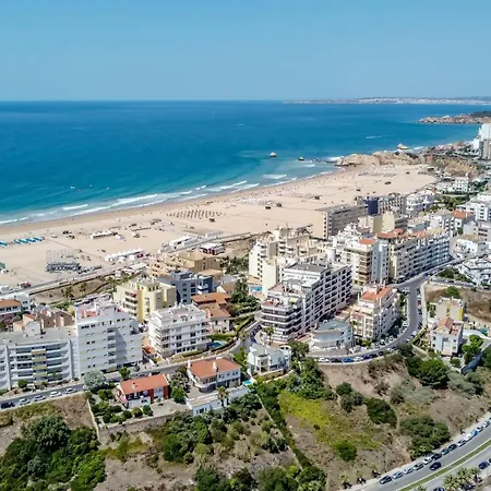 アパート Spectacular 2 Bed Apartment, Huge Terrace And Sea View ポルティマン