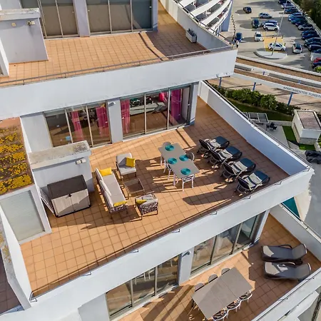 Appartement Spectacular 2 Bed Apartment, Huge Terrace And Sea View *